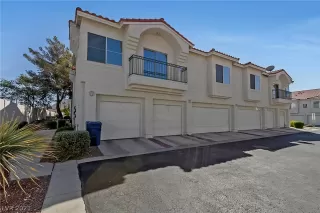 Photo #1: 2340839 Listing 