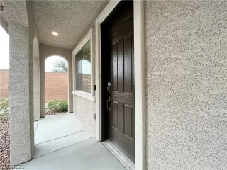 Photo #3: 2340855 Listing 