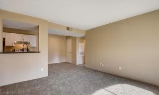 Photo #1: 2340862 Listing