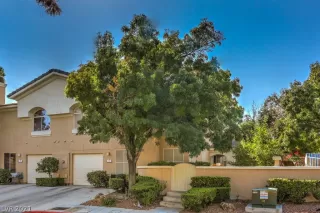 Photo #2: 2340871 Listing 