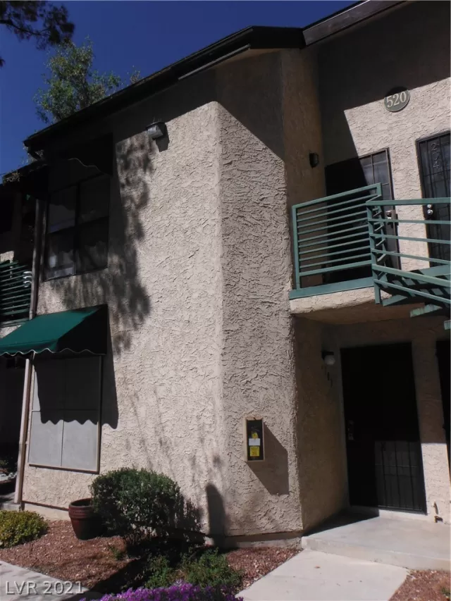 MLS: 2340967 Condo For Sale