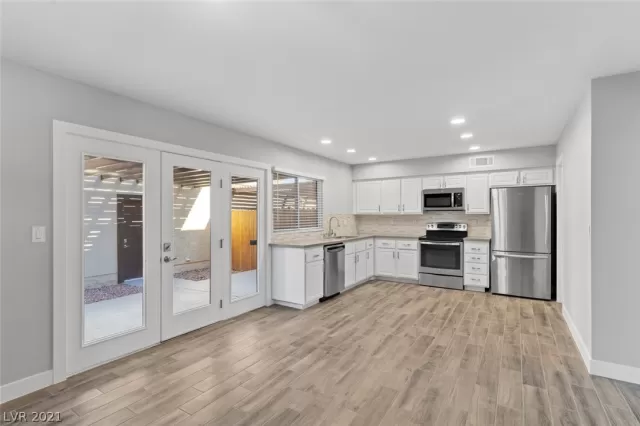 MLS: 2340996 Condo For Sale