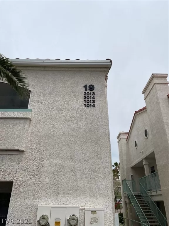 MLS: 2341067 Condo For Sale