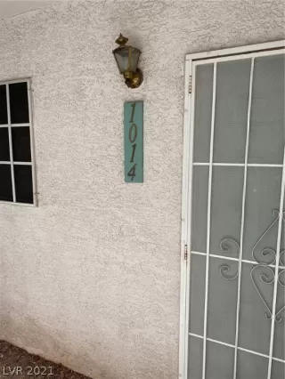 Photo #1: 2341067 Listing