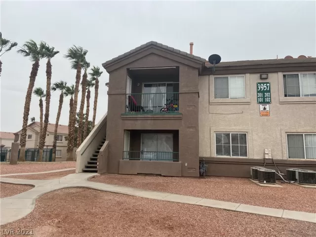 MLS: 2341085 Condo For Sale