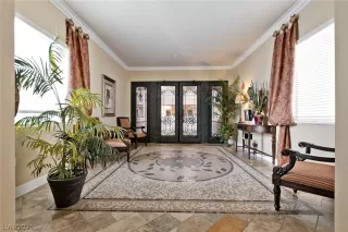 Photo #3: 2341089 Listing 