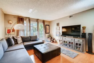 Photo #1: 2341111 Listing