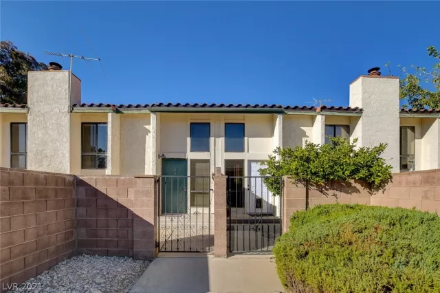 MLS: 2341156 Condo For Sale