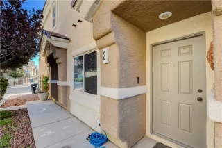 Photo #1: 2341220 Listing