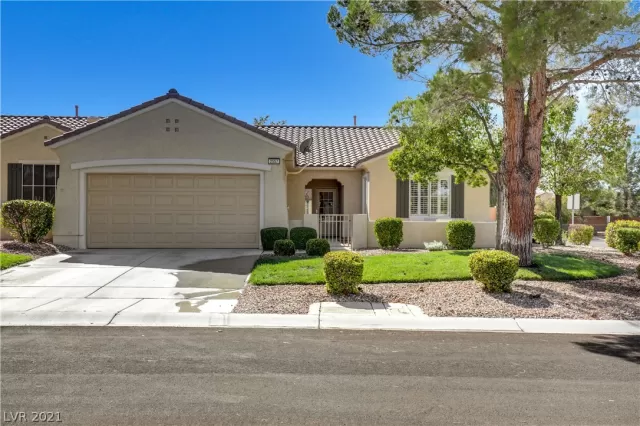 MLS: 2341223 Condo For Sale