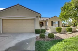 Photo #5: 2341223 Listing 