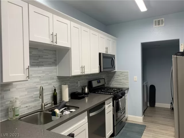 MLS: 2341227 Condo For Sale