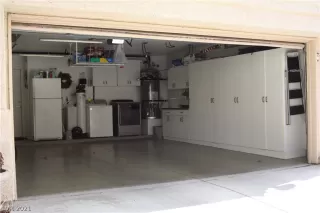 Photo #3: 2341235 Listing 