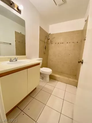 Photo #2: 2341268 Listing