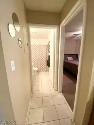 Photo #4: 2341268 Listing