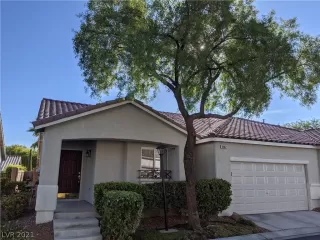 Photo #1: 2341293 Listing 