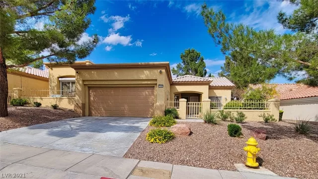 MLS: 2341376 Condo For Sale