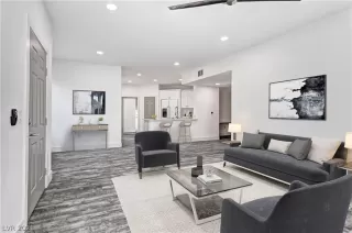 Photo #3: 2341398 Listing 