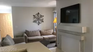 Photo #4: 2341399 Listing