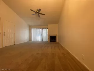 Photo #4: 2341406 Listing 
