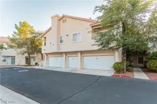 Photo #1: 2341414 Listing