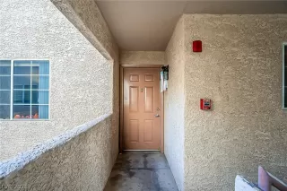 Photo #2: 2341415 Listing