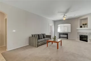 Photo #3: 2341423 Listing 