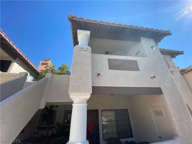 MLS: 2341427 Condo For Sale