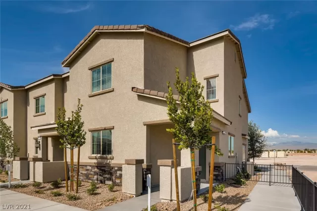 MLS: 2341474 Condo For Sale