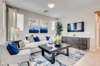 Photo #2: 2341489 Listing