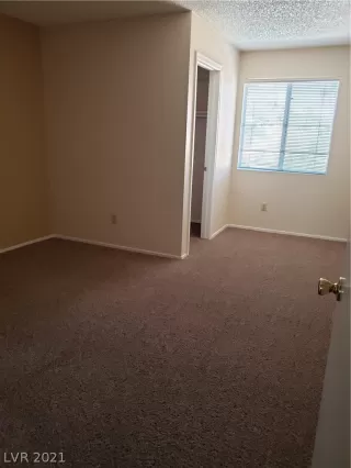 Photo #6: 2341497 Listing 