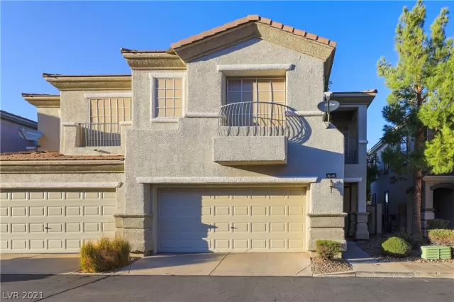 MLS: 2341502 Condo For Sale