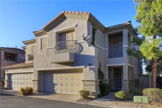 Photo #1: 2341502 Listing 