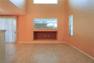 Photo #3: 2341502 Listing 