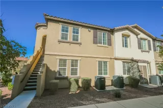 Photo #2: 2341503 Listing 