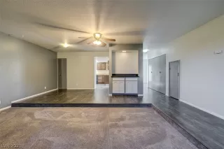 Photo #6: 2341515 Listing