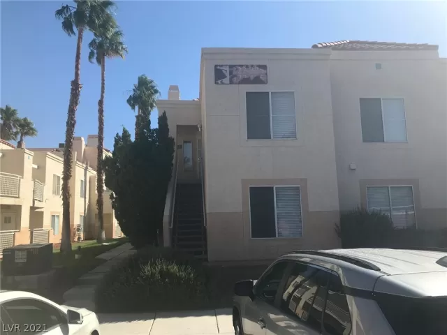 MLS: 2341518 Condo For Sale