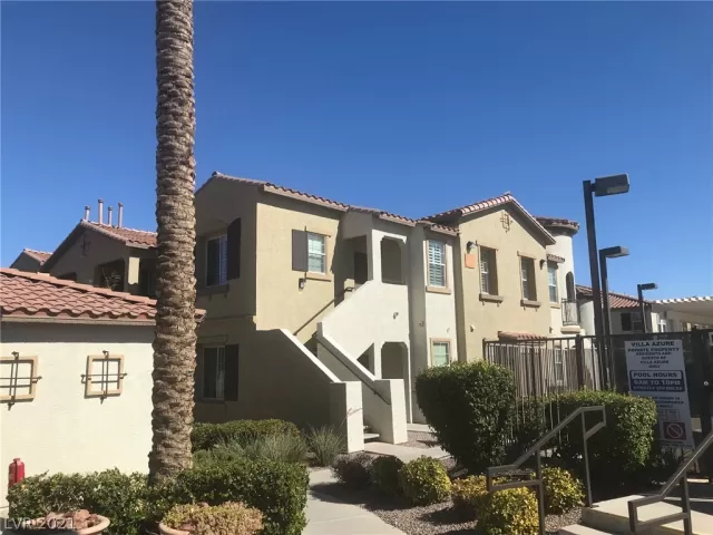 MLS: 2341560 Condo For Sale