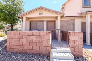 Photo #1: 2341566 Listing 