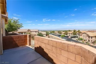 Photo #5: 2341566 Listing 