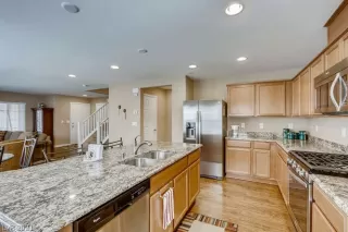 Photo #6: 2341628 Listing 