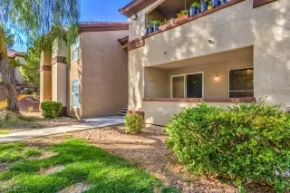 Photo #1: 2341662 Listing