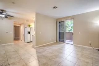 Photo #4: 2341662 Listing