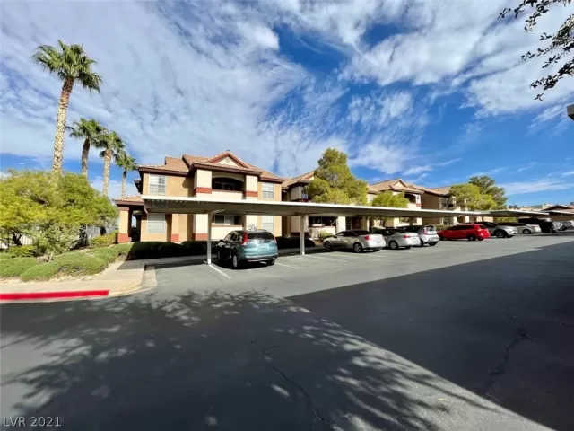 MLS: 2341705 Condo For Sale