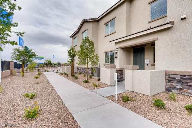 MLS: 2341708 Condo For Sale