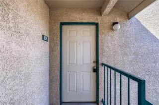 Photo #5: 2341728 Listing 