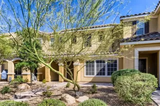 Photo #1: 2341793 Listing