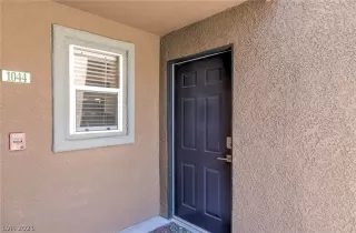 Photo #2: 2341813 Listing