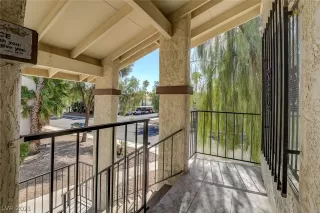 Photo #3: 2341870 Listing 