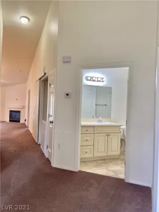 Photo #2: 2341887 Listing 